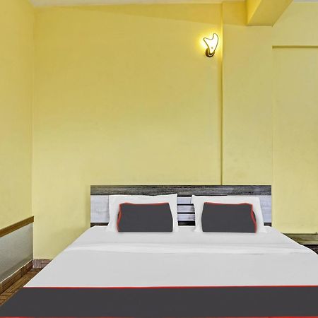 Collection O Express Suites Kakkayam エクステリア 写真